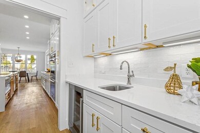 18 Cherokee Rd, Arlington, MA 02474 - photo 6