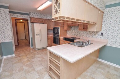 1410 Hawkcrest Cove N, Cordova, TN 38016 - photo 7