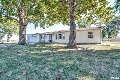 1910 Marca St, Decatur, IL 62521 - photo 2