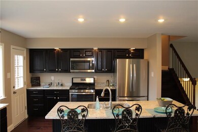 Kitchen with Breakfast Bar