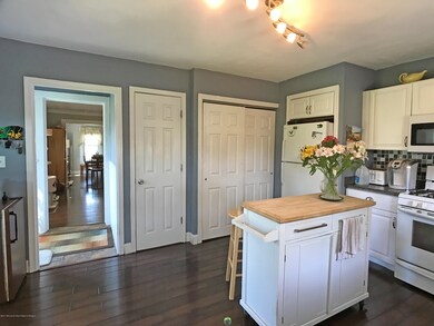 Kitchen 4