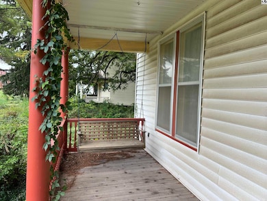 511 N 2nd St, Lindsborg, KS 67456 - photo 2