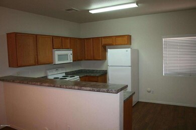 7205 South  8th Way 003