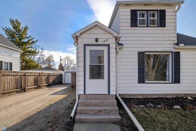 1807 4th St N, Fargo, ND 58102 - photo 2