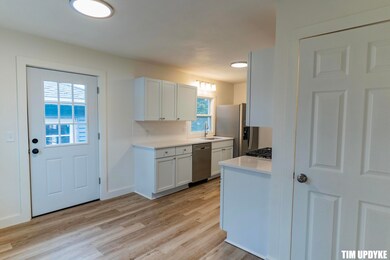 961 Aurora Ave, Muskegon, MI 49442 - photo 7