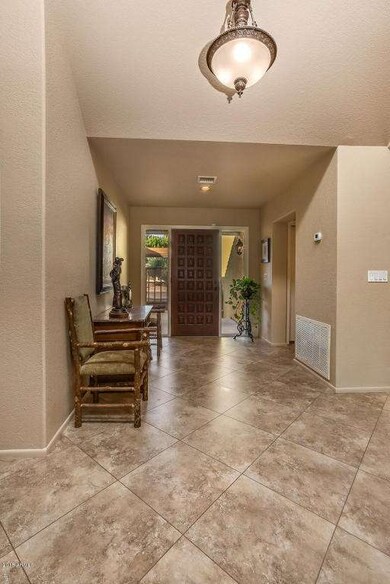 2643 E Lockwood Dr-3