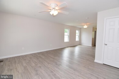 22795 Pope St unit B, Leonardtown, MD 20650 - photo 7