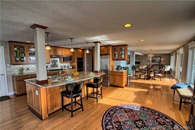 56 Puget Dr, Steilacoom, WA 98388 - photo 4