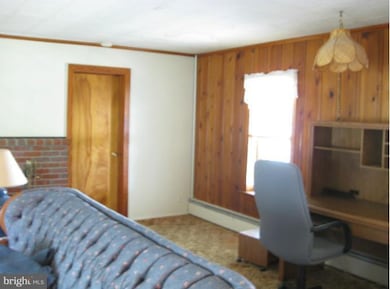 720 W Main St, Waynesboro, PA 17268 - photo 4