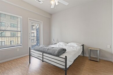 2515 Pearl St unit 315, Austin, TX 78705 - photo 3