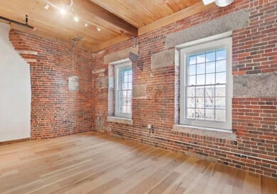 58 13th St unit 129, Charlestown, MA 02129 - photo 3