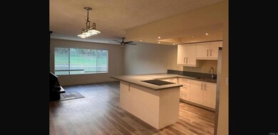 7525 Jerez Ct unit D, Carlsbad, CA 92009 - photo 2