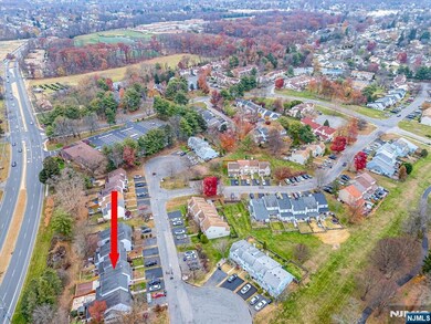 28 Cosgrove Ct, East Brunswick, NJ 08816 - photo 6