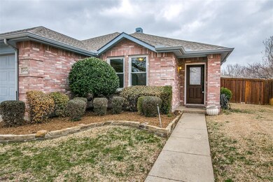 1004 Chilton Dr, Wylie, TX 75098 - photo 2