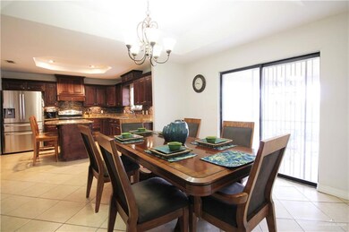 917 E Bagwell St, Pharr, TX 78577 - photo 7