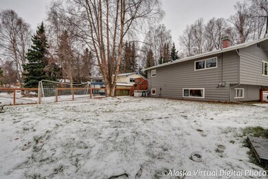Flat Fenced Yard