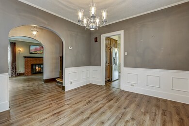 323 N Jefferson St, Batavia, IL 60510 - photo 6