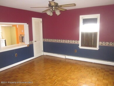 13 Tripp St, Forty Fort, PA 18704 - photo 4