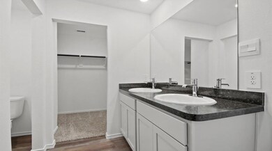 23815 Hilltop Canyon Ln, Spring, TX 77373 - photo 6