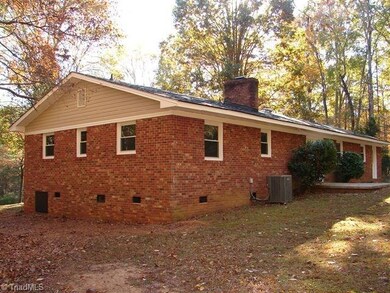 233 Back Creek Rd, Asheboro, NC 27205 - photo 5