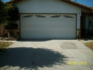 Driveway access to attached garage