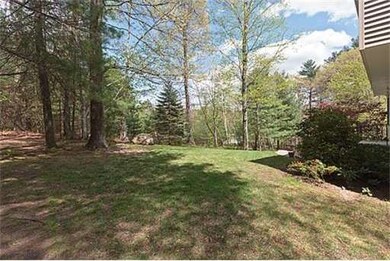 10 Shawnee Cir, Billerica, MA 01821 - photo 7