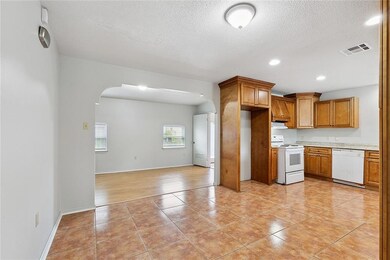 4966 Gallier Dr, New Orleans, LA 70126 - photo 4