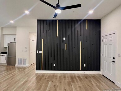 110 Webb unit 101, San Antonio, TX 78223 - photo 6