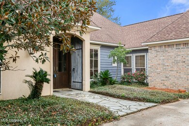 205 Lafayette Lane-3