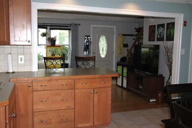 16 Letendre Ave unit B, Allenstown, NH 03275 - photo 5