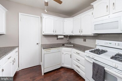 6 Samuel Chase Bldg unit 6, Blackwood, NJ 08012 - photo 6