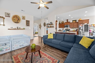 2006 Snapper St, New Bern, NC 28562 - photo 4