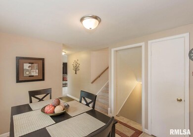 1512 Lakewood Dr, Bettendorf, IA 52722 - photo 7