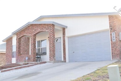 729 Maravillas St, El Paso, TX 79928 - photo 2