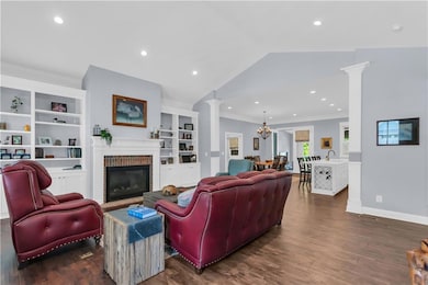 135 Village Dr, Clarkesville, GA 30523 - photo 7