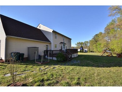 Picture of rear yard.