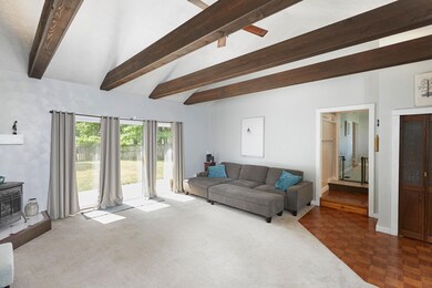 Living room B