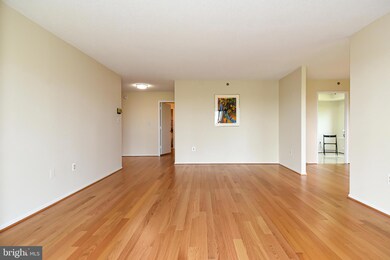 3330 N Leisure World Blvd unit 904, Silver Spring, MD 20906 - photo 7