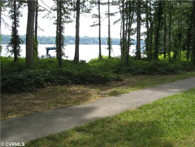 Yard/Garden - Miles of Walking/Bike Trails~