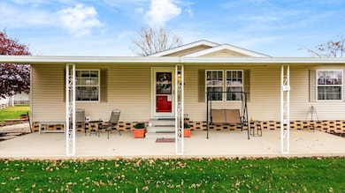 4344 Brett Ln, Obetz, OH 43207 - photo 2