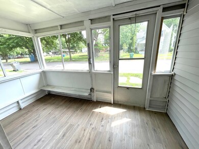 428 S 5th St, Niles, MI 49120 - photo 4