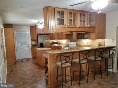 8685 Lowell Rd, Pomfret, MD 20675 - photo 5