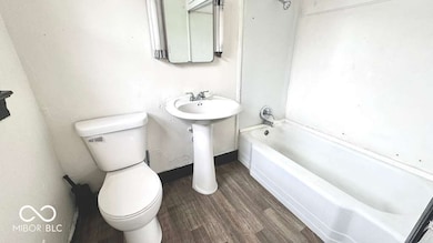 2234 Fairview St, Anderson, IN 46016 - photo 6