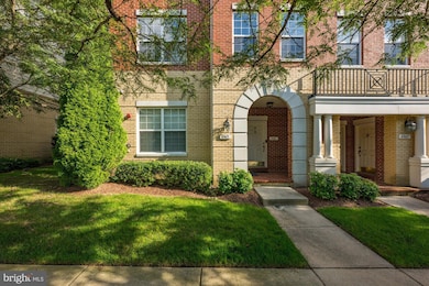 43613 Mcdowell Square, Leesburg, VA 20176 - photo 3