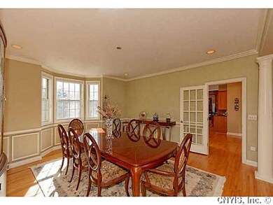 Dining Room. Formal dining room is extremely spaci