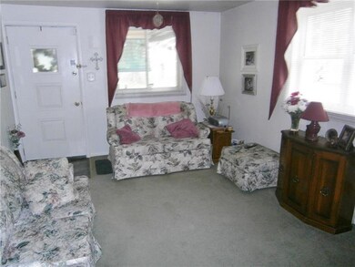 ANOTHER VIEW OF THE LIVINGROOM