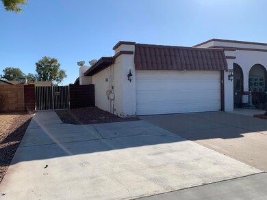 RV gate