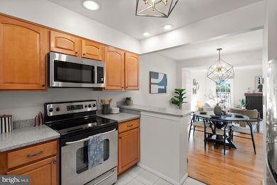 2905 S Woodstock St unit C, Arlington, VA 22206 - photo 6