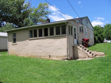 1816 E Watauga Ave, Johnson City, TN 37601 - photo 4