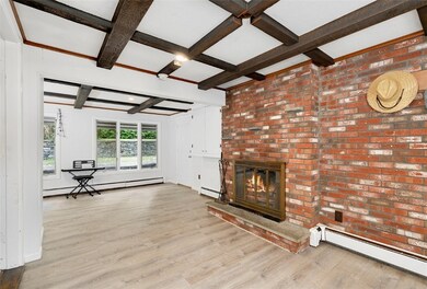 67 Fillmore St, Pawtucket, RI 02860 - photo 5